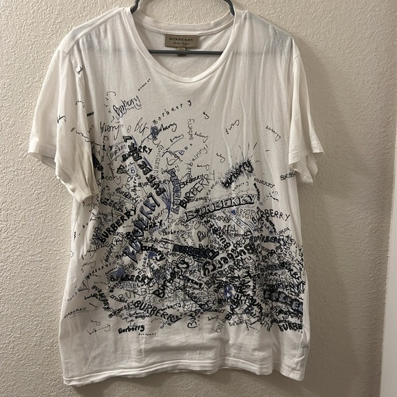 Burberry Scribble Men’s White T-Shirt Tee - Picture 2 of 4